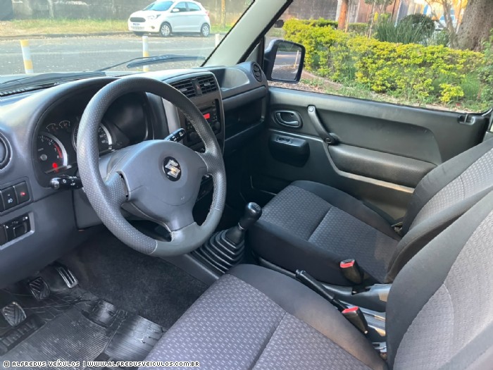 Suzuki JIMNY 4X4 2010/2011